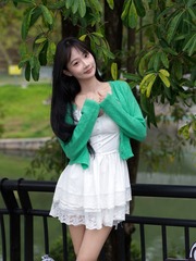 001