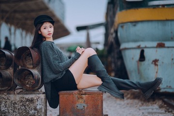 001