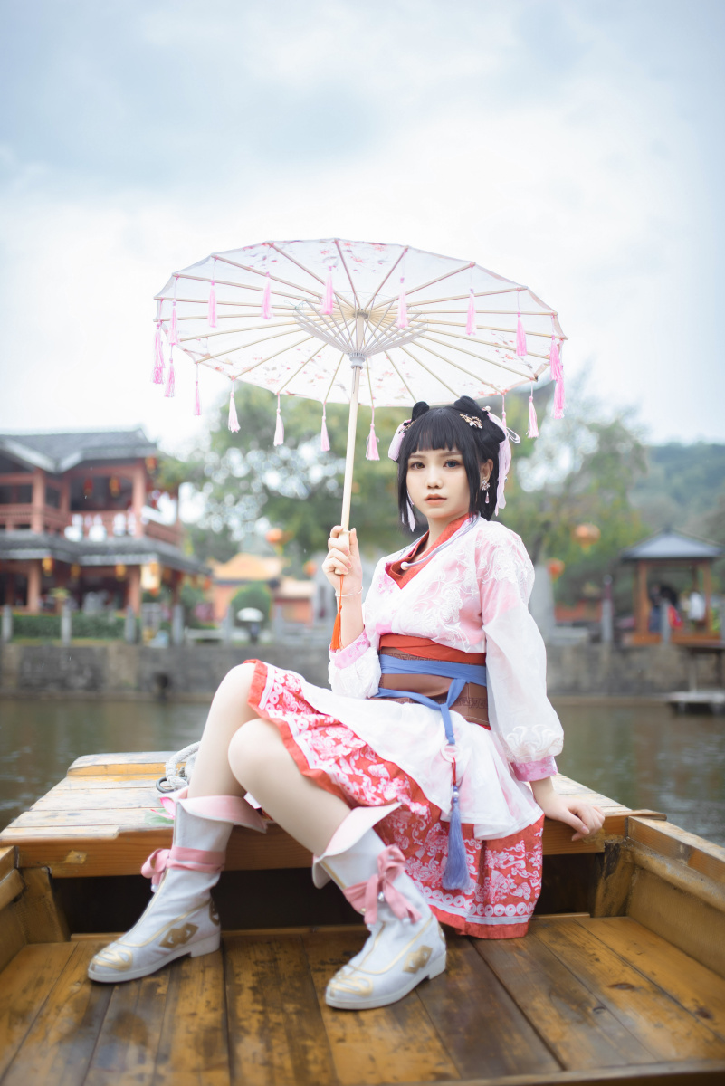 少年锦衣卫九公主民间常服