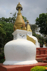 加德满都斯瓦扬布纳寺白塔，智慧的眼睛