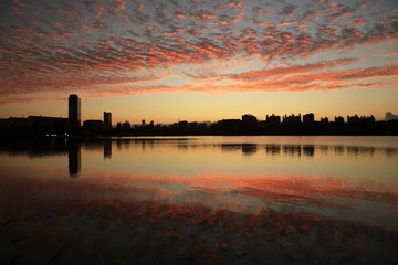 彩霞满天