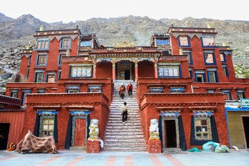 芝热寺全貌