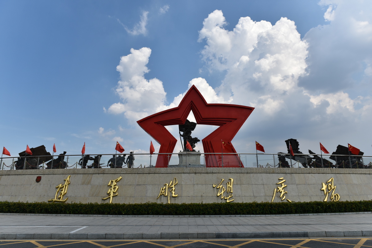 南昌建军雕像广场