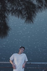 001