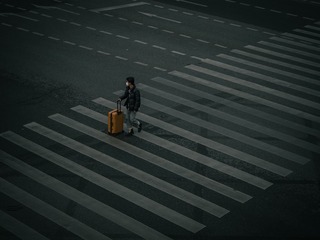 4664