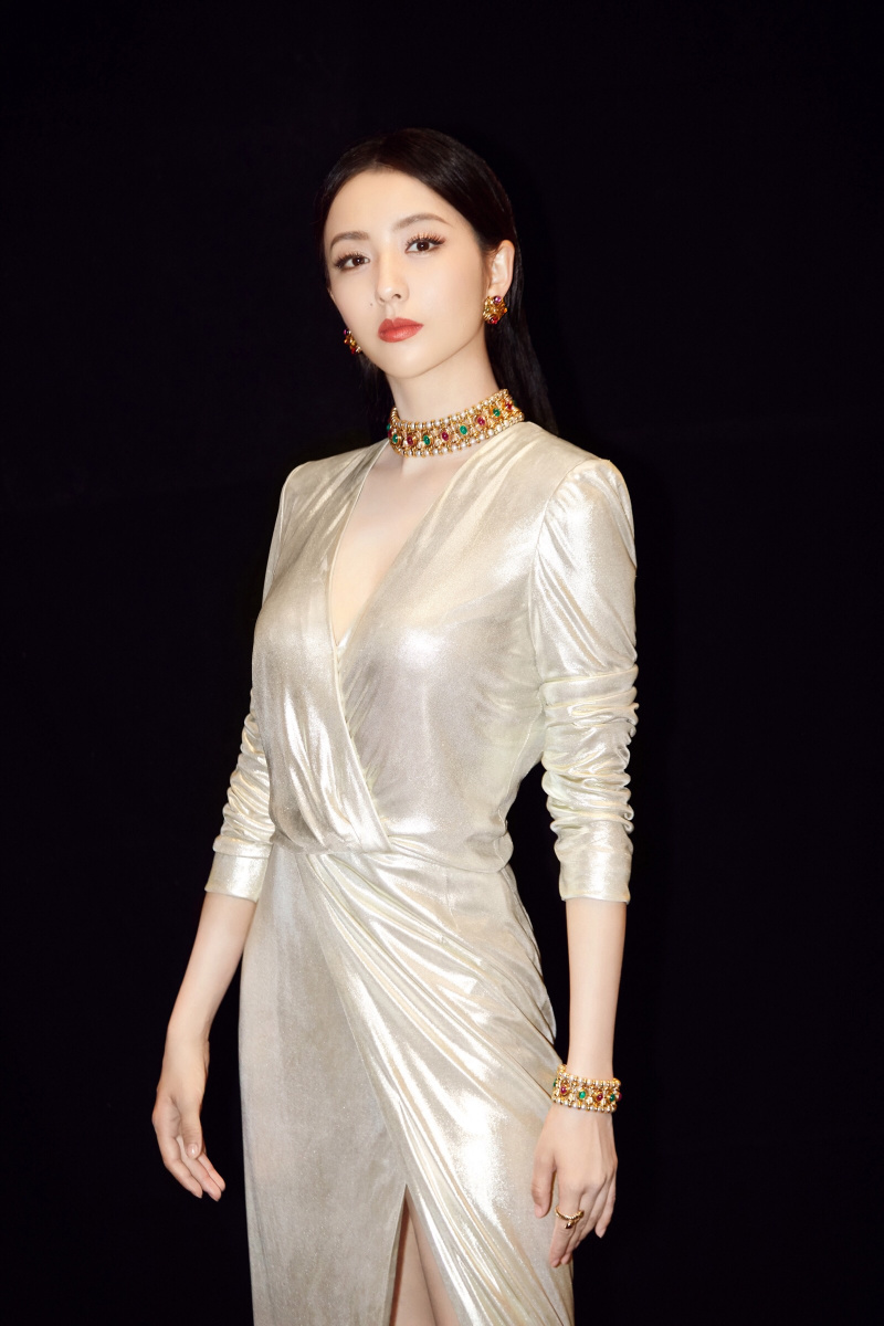 美丽的佟丽娅高清壁纸