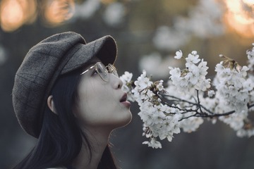 001