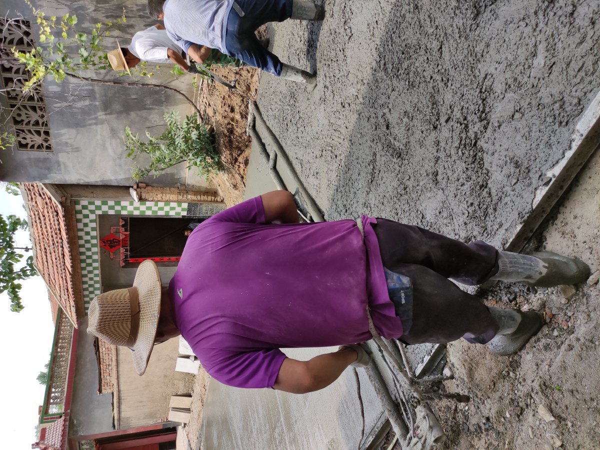 农村路路通修路