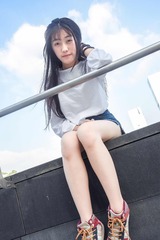 001