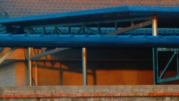 1900889