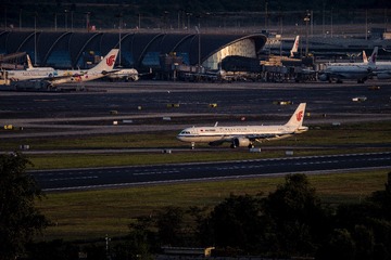 AC0BE4AE-BEBA-410F-82FC-1F7AAACBE642/L0/001