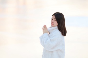 001