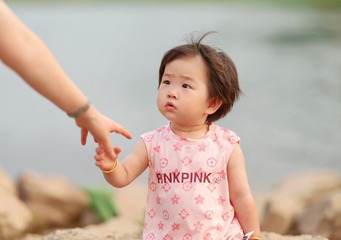 3303F93D-14AE-4381-A0E2-1F45383BF8D7/L0/001