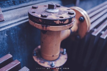 538018