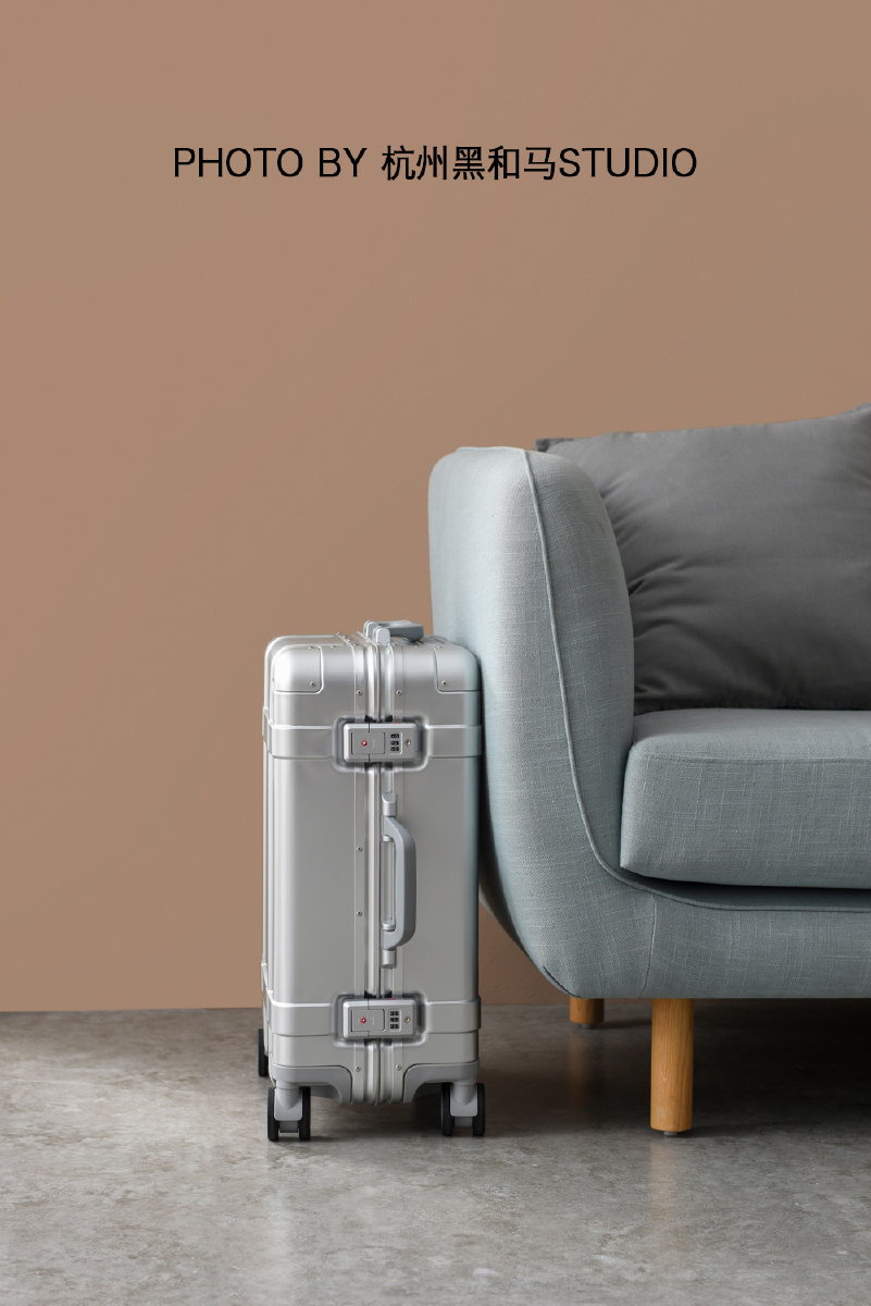 杭州产品摄影拉杆箱旅行箱静物摄影杭州黑和马馒头manto