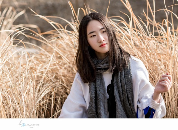 云很淡,风很清,任星辰,浮浮沉沉。