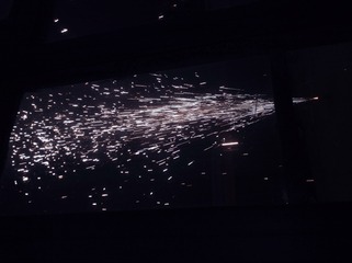 2573619