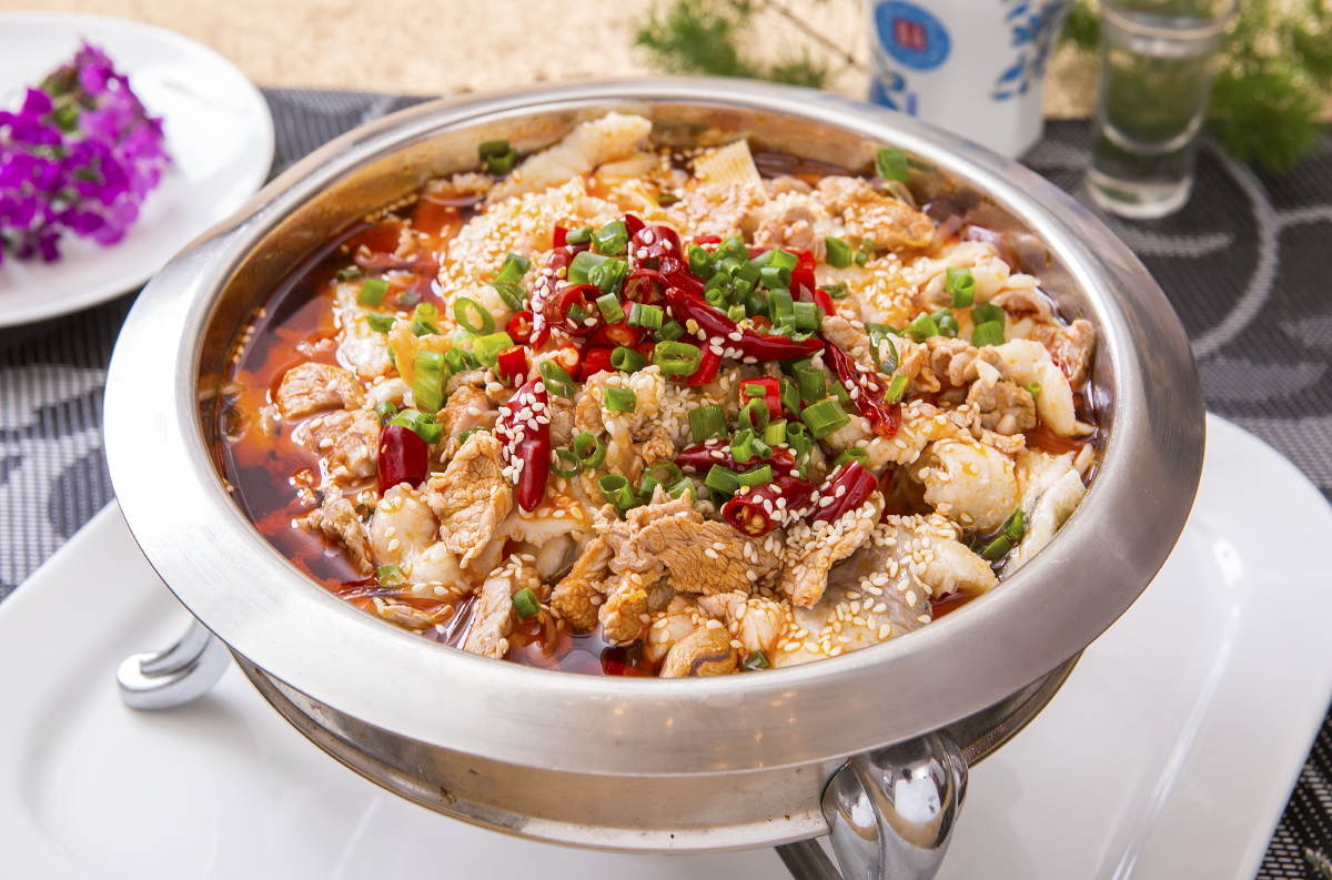 锅仔鱼羊鲜 - 唐唐风 - 图虫