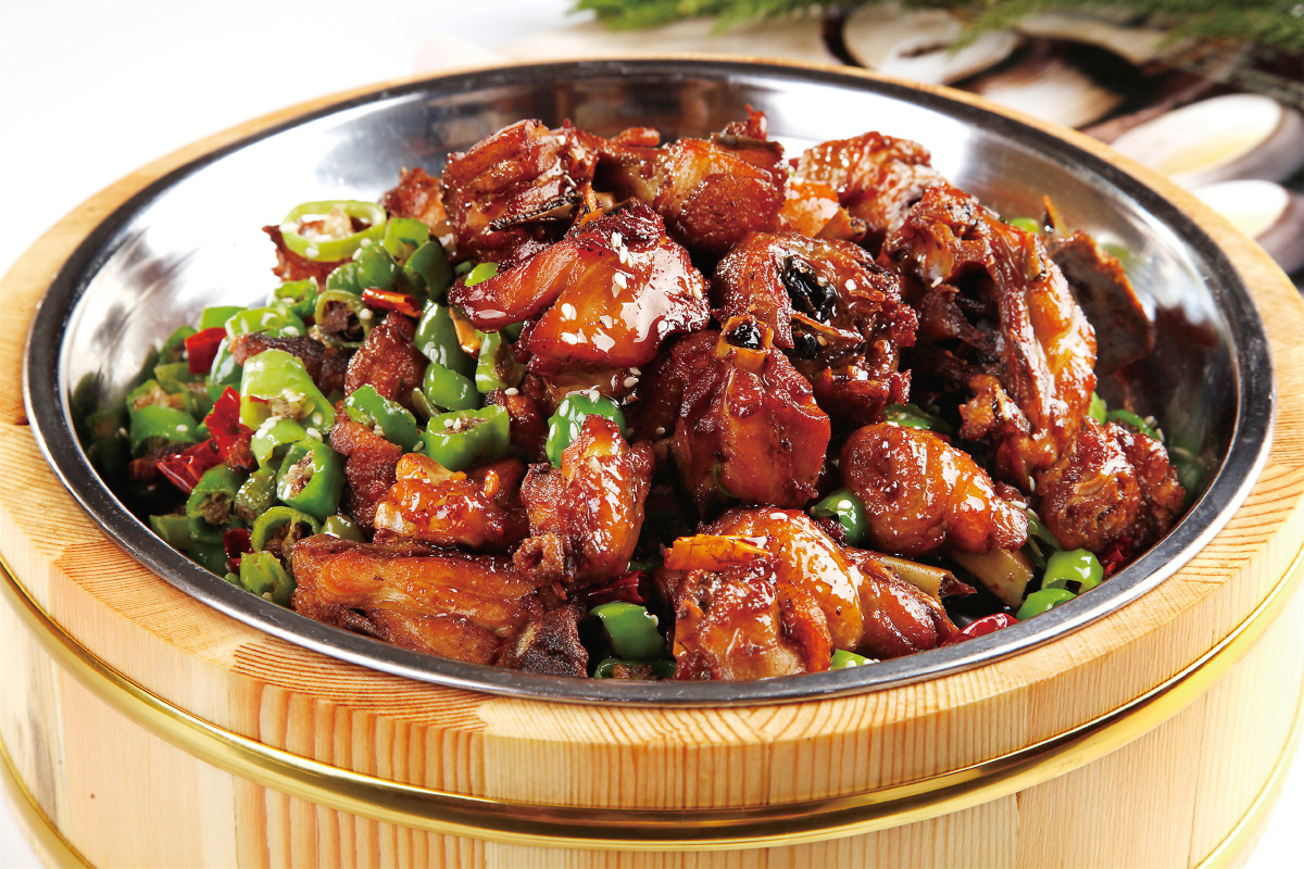 木桶焖土鸡 - 唐唐风 - 图虫