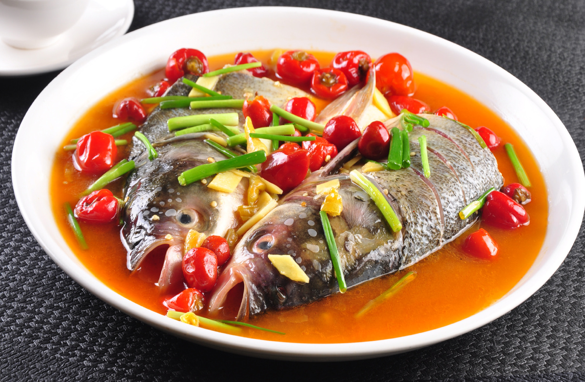泡椒鱼头