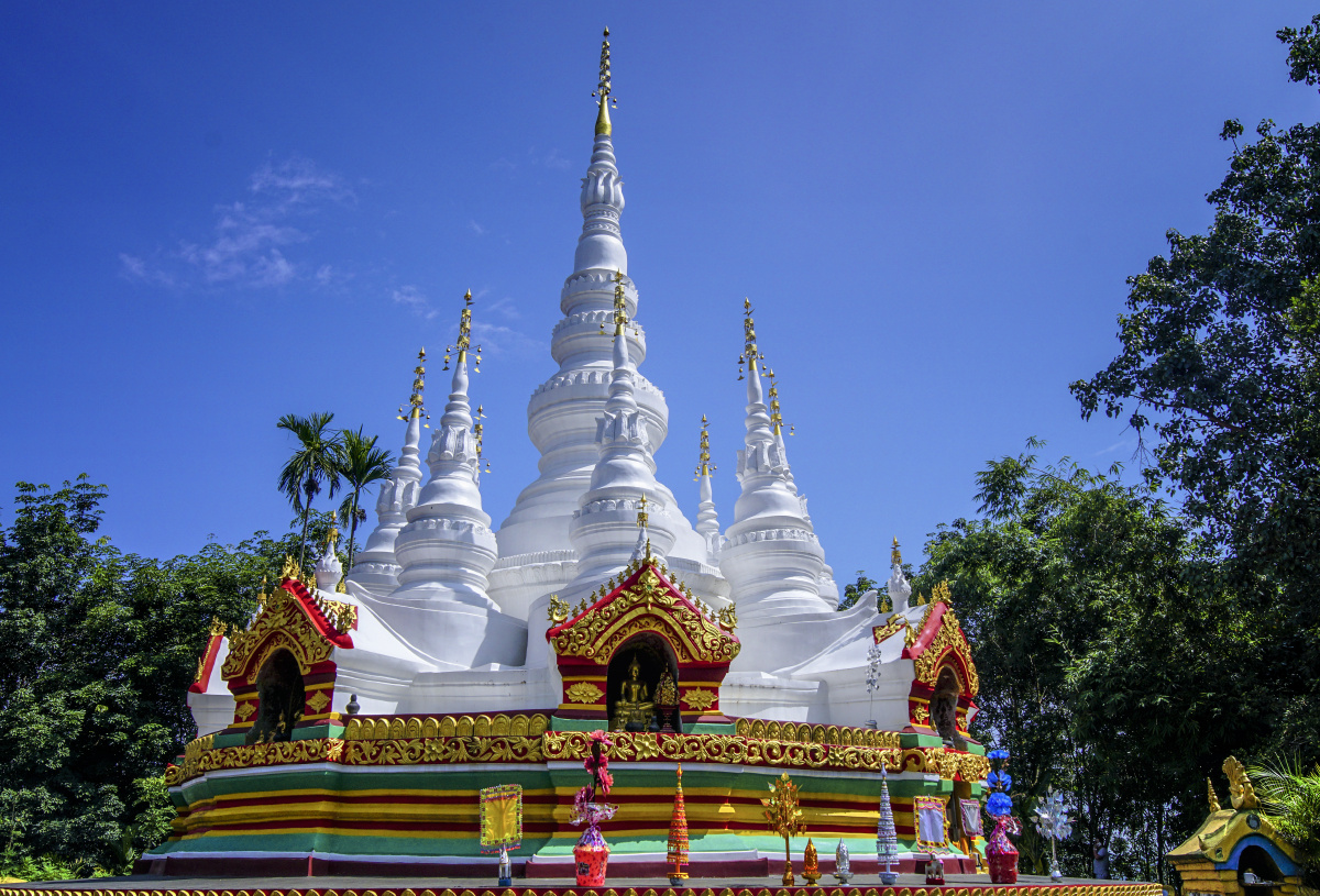 西双版纳傣族建筑佛塔