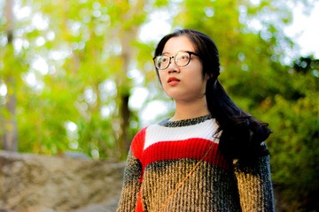 1610242