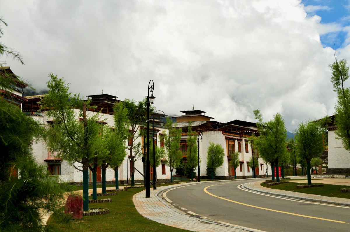 川藏线上的美景17高原小瑞士鲁朗小镇