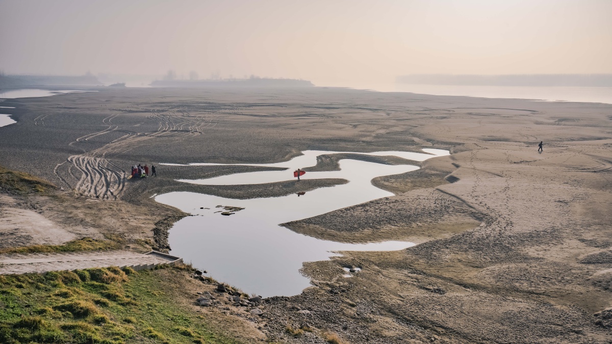 南河沙滩摄于枝江百里洲