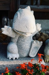 001