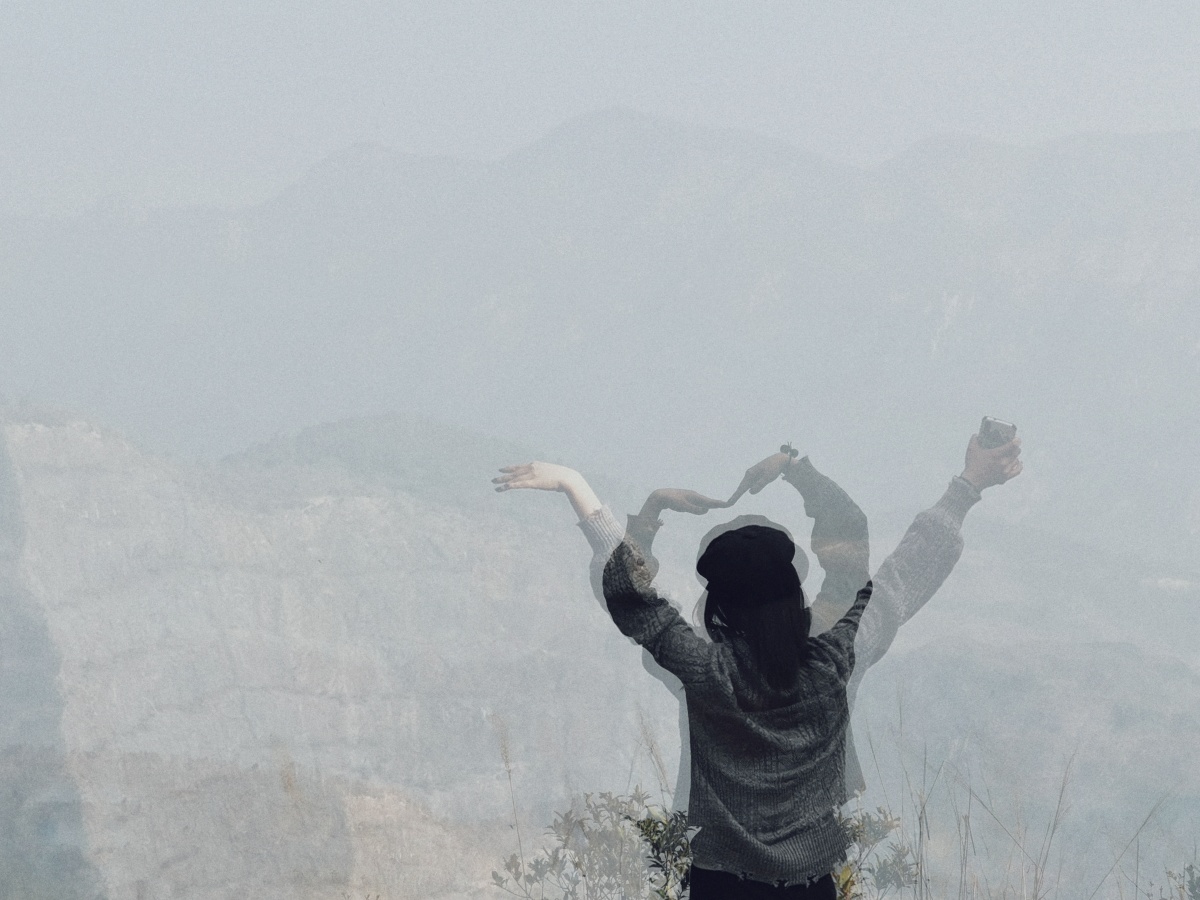 我为你翻山越岭却无心看风景