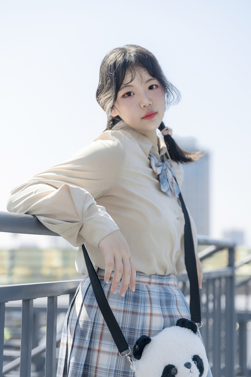 jk制服 小酸奶 吹泡泡 喂食