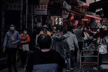 C037CF12-CE9D-4ED4-9B75-3489E9C6FC39/L0/001