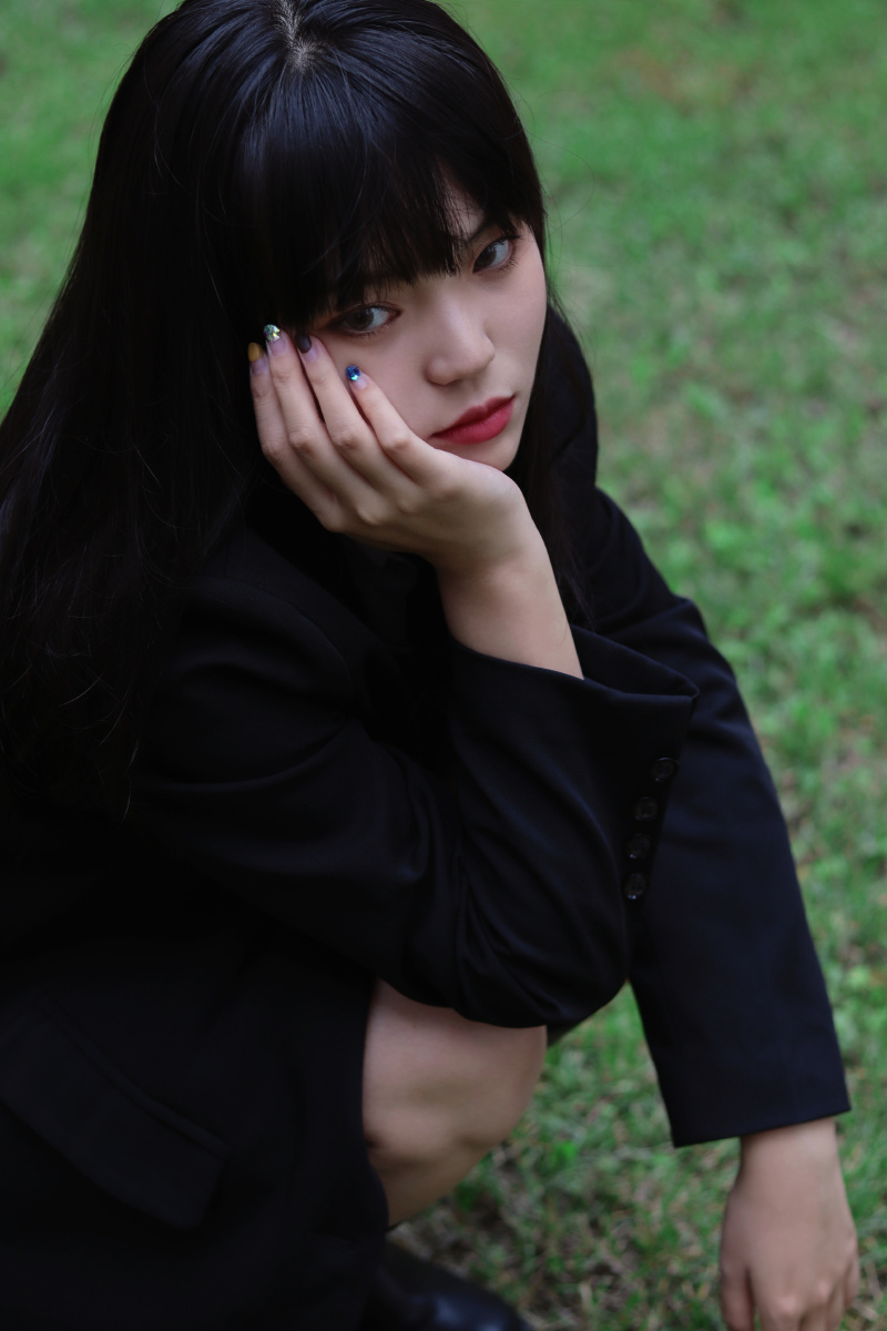 74人分两类迷人乏味校园约拍草坪情绪出镜晗晗后期胡胡