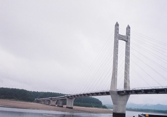 1425057