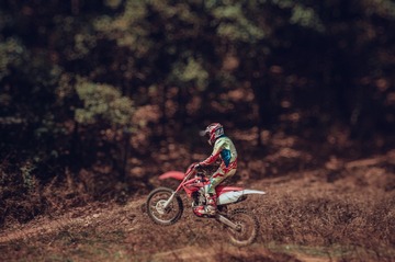 A8259FCB-5156-4429-ABC6-8E213F7F728B/L0/001