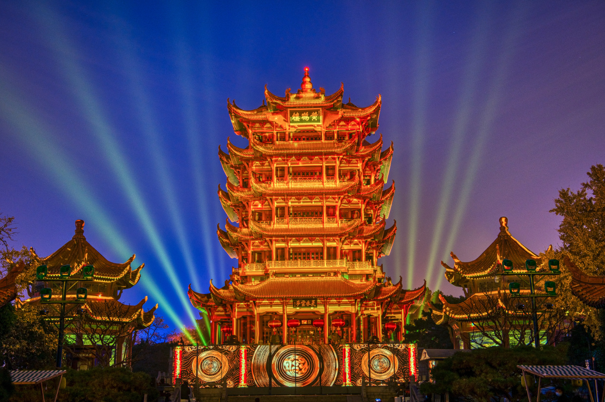 多姿多彩的武汉黄鹤楼