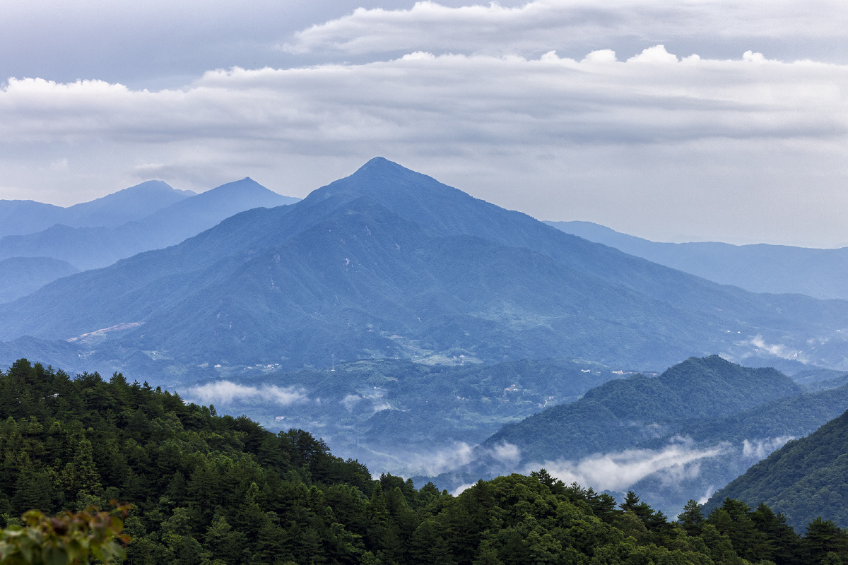 安徽岳西大别山