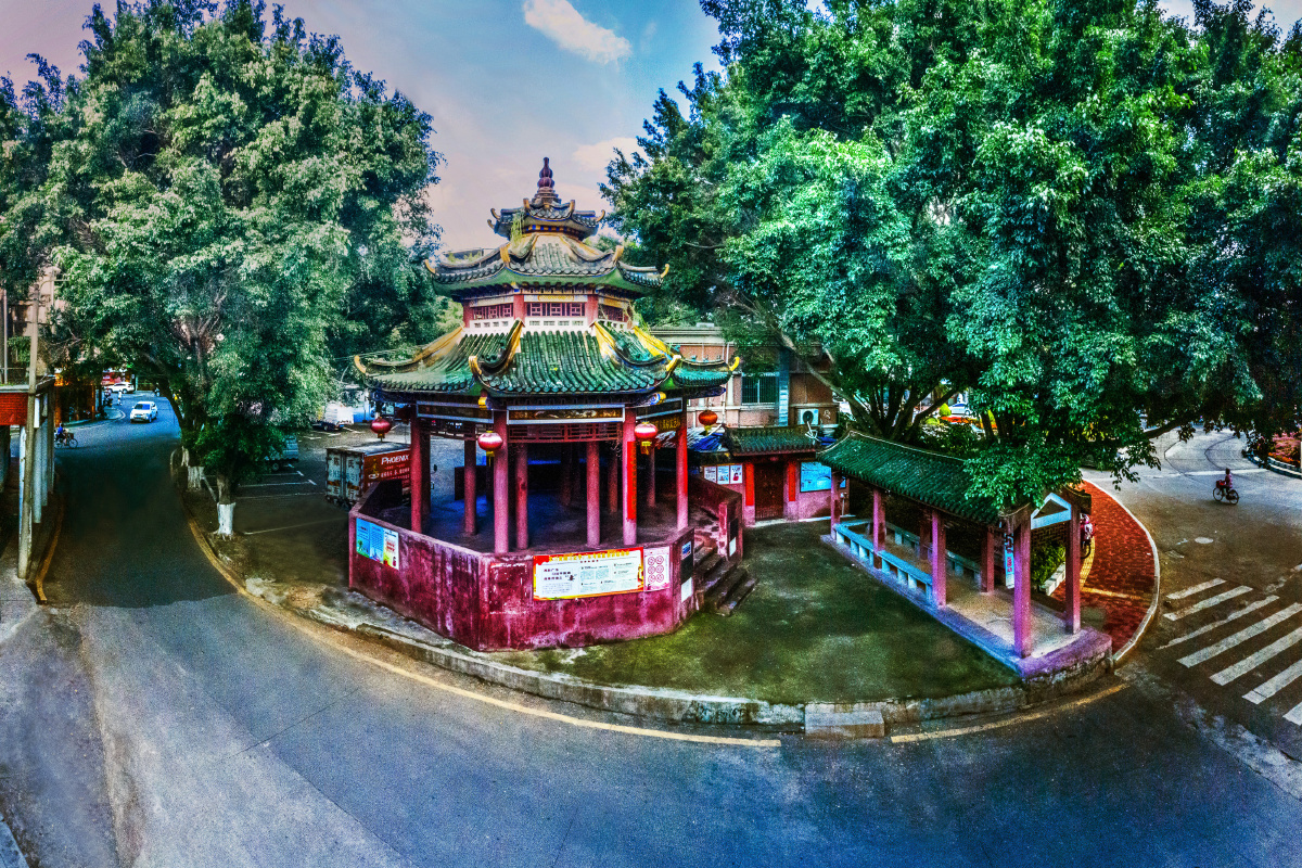 梅州红色地图之三十三:八角亭,位于梅江区凌风路南门.