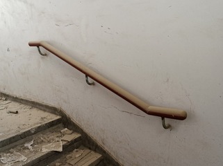 09