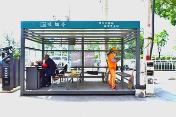 271864