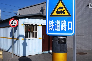 435428