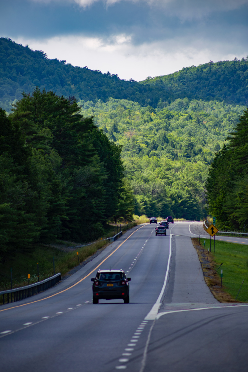 高速路上的远方