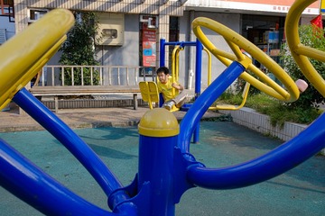 黄与蓝