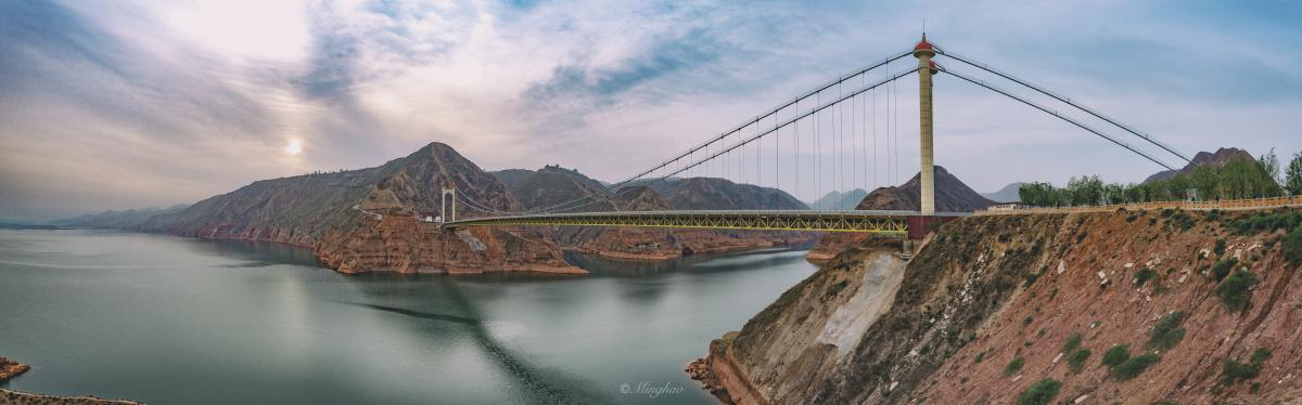刘家峡大桥接片全景