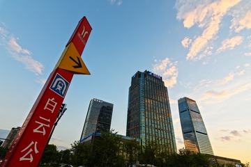 2975474