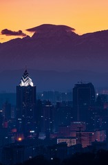 城市雪峰