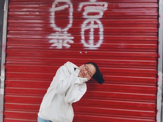 001