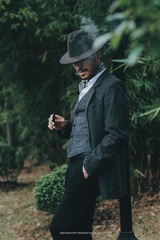 001