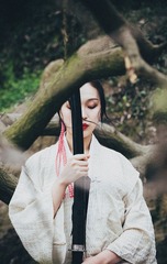 001