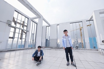 001